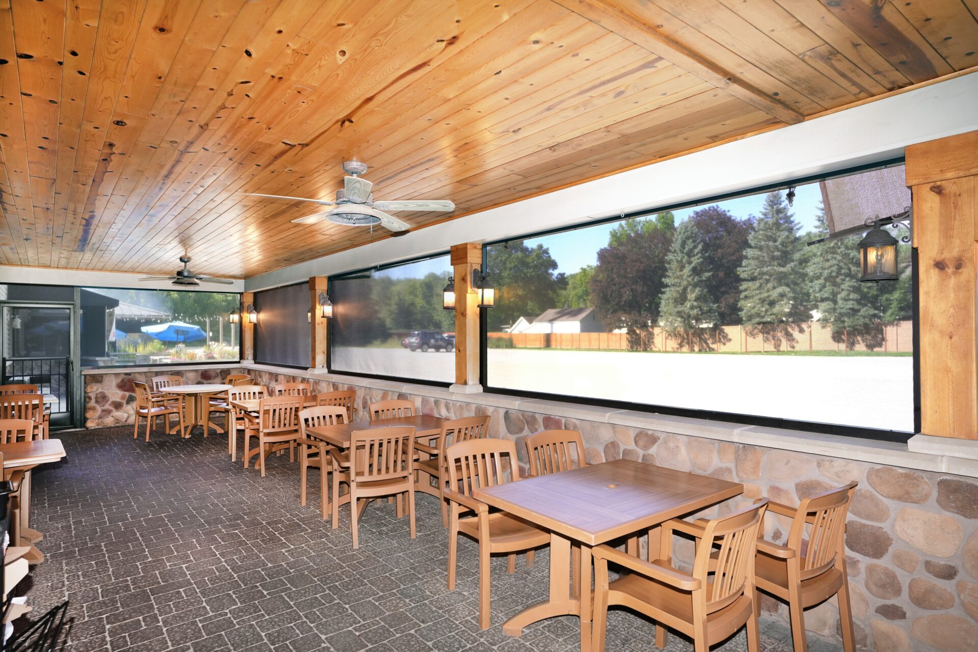Screening Solutions Ohio installs insect screens on Samosky's Pizza in Valley City, Ohio.