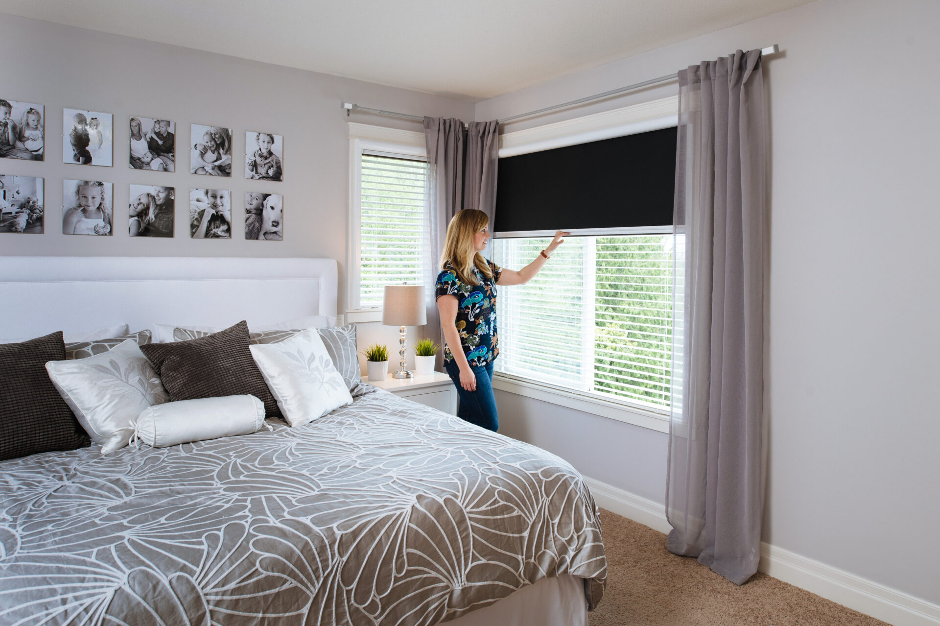 Phantom's Retractable Window Screens never interfere with your view out and retract away when they're not needed. The screen rolls up and hides away on your window's framing.